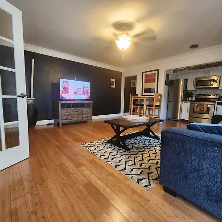 Cozy View Downtown Atlanta Condo